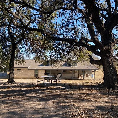 Texas Hill Country Ranch House - Great Views - Near Hidden Falls Park Smithwick Екстер'єр фото