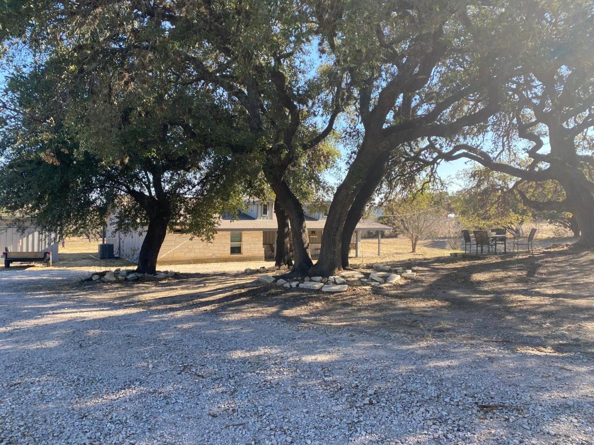 Texas Hill Country Ranch House - Great Views - Near Hidden Falls Park Smithwick Екстер'єр фото