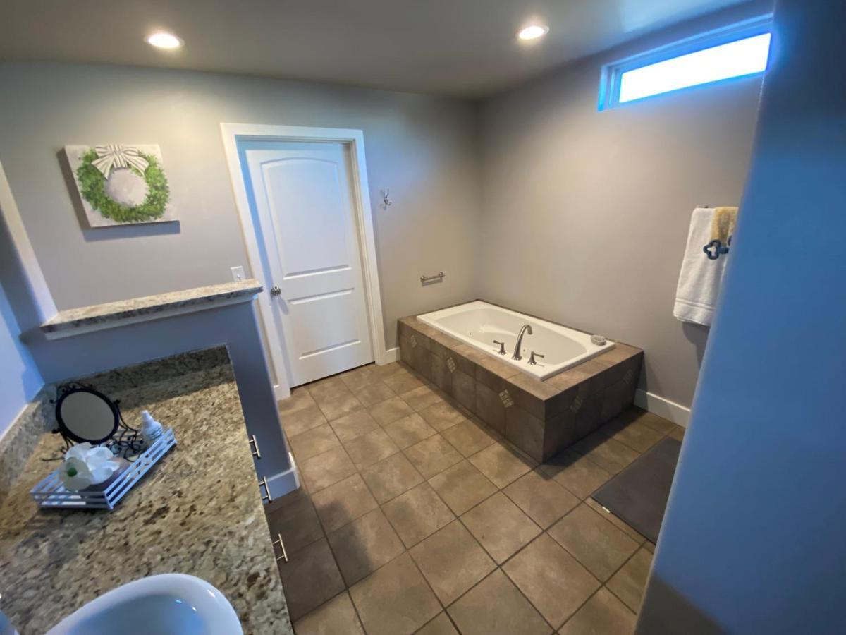 Texas Hill Country Ranch House - Great Views - Near Hidden Falls Park Smithwick Екстер'єр фото